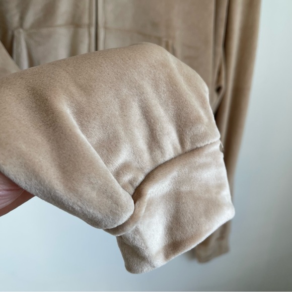 SKIMS Beige Zip-Up Hoodie - Picture 7 of 10